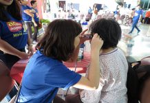 เช็กลิสต์อาการหูเสื่อม โรคที่วัยรุ่น-วัยทำงานมีแนวโน้มเป็นมากขึ้น!